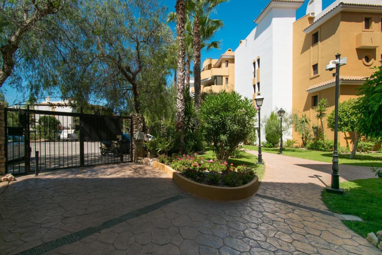 222 Lovely 3 Pools Home - Alicante Holiday Torrevieja Buitenkant foto