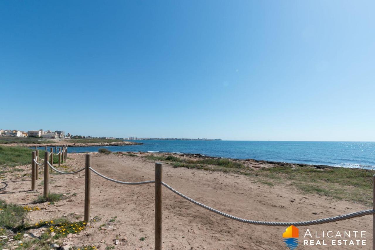 222 Lovely 3 Pools Home - Alicante Holiday Torrevieja Buitenkant foto