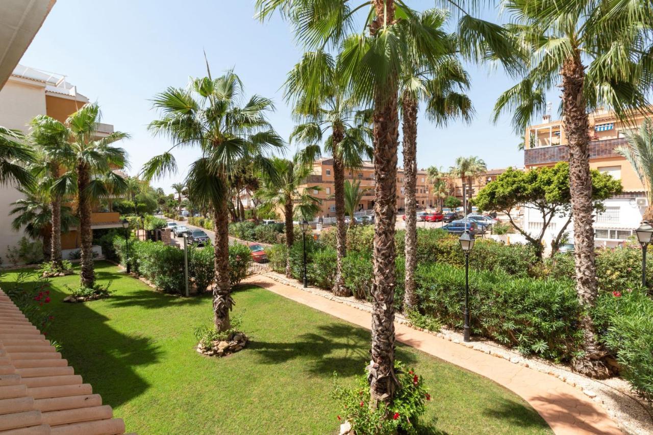 222 Lovely 3 Pools Home - Alicante Holiday Torrevieja Buitenkant foto